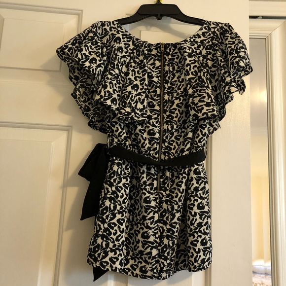 Leopard print ruffle top with bow - Picture 2 of 6